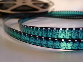 Cassazione: rischia condanna per lesioni colpose gestore cinema in pessime condizioni di manutenzione