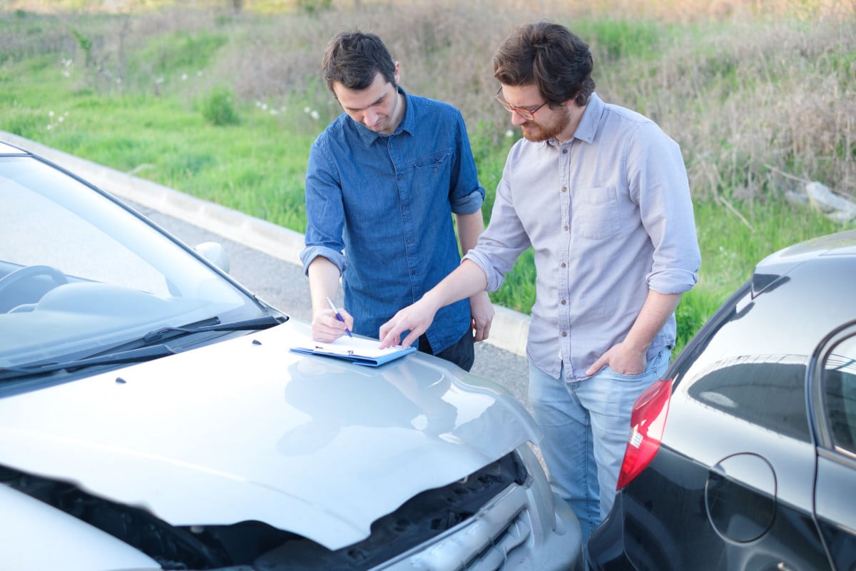 Incidente stradale con conducenti senza assicurazione: chi paga?