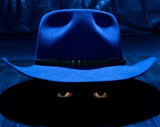 Tuo marito ti tradisce? Bastano le foto scattate dal detective per addebitargli la separazione