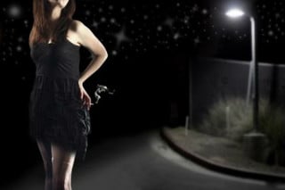 Cassazione: le “lucciole” non sono socialmente pericolose. Annullato il rimpatrio con foglio di via.