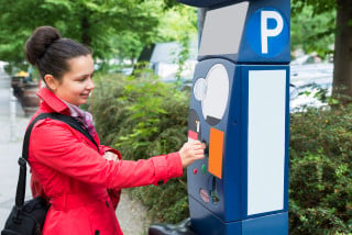 Sosta con ticket scaduto: quante multe?