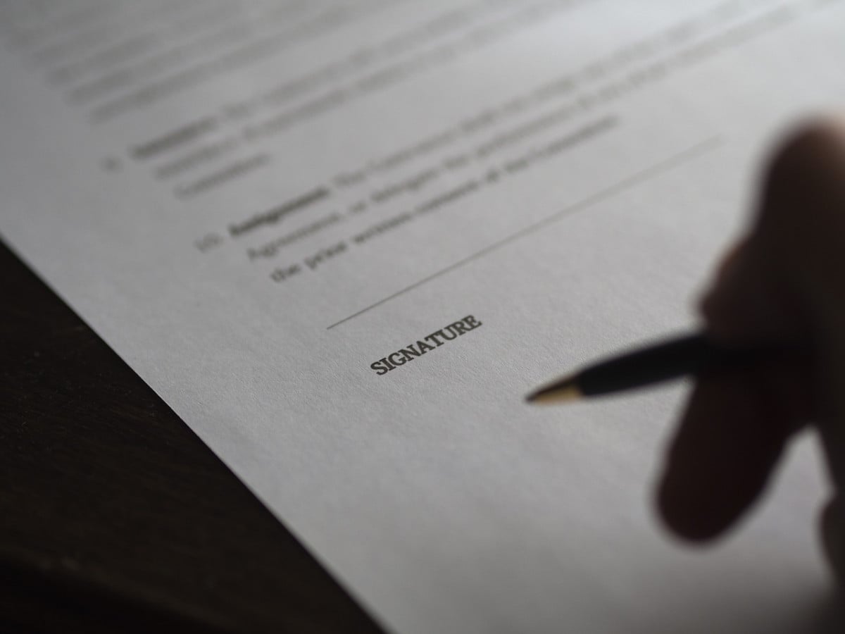 Contratto preliminare: disciplina e aspetti critici