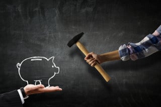 Stop al pignoramento dello stipendio dopo l'omologa del piano del consumatore