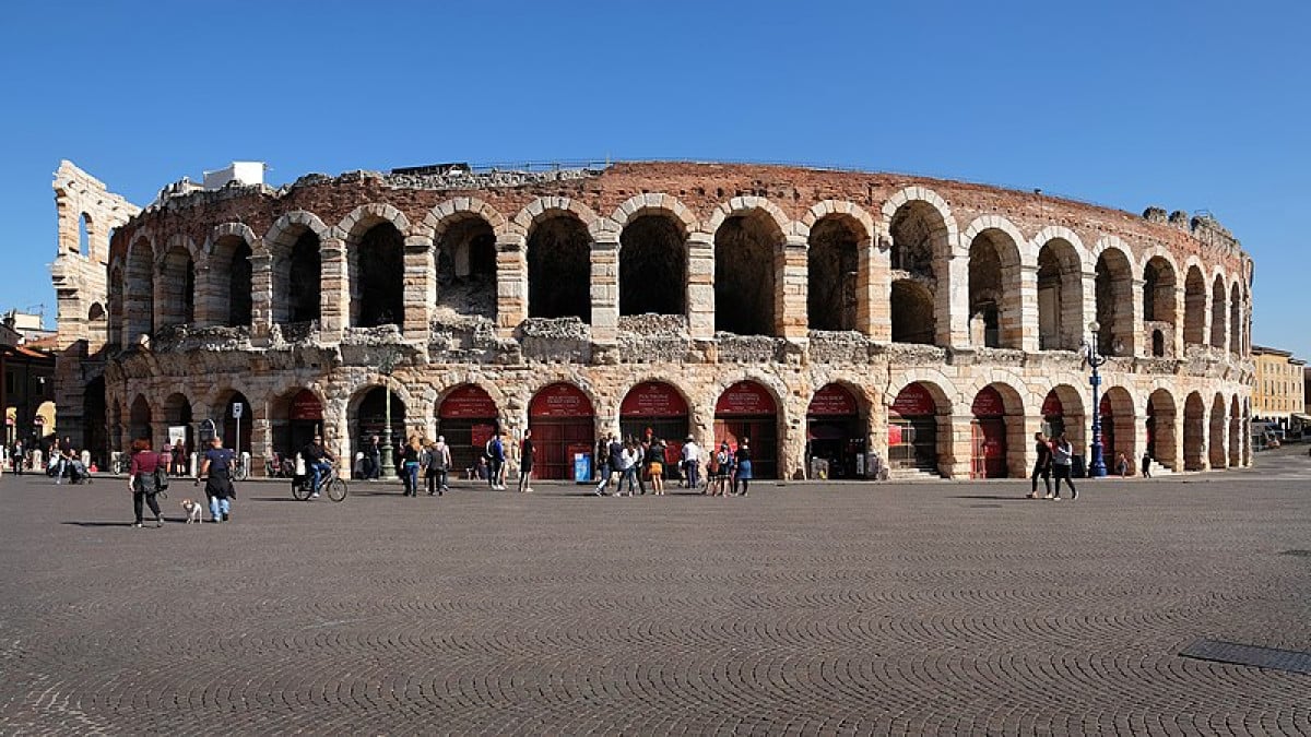 Spettacolo all'aperto: se piove i biglietti vanno rimborsati?