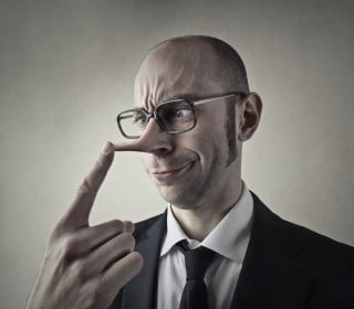 Modello F24: reato per chi mente