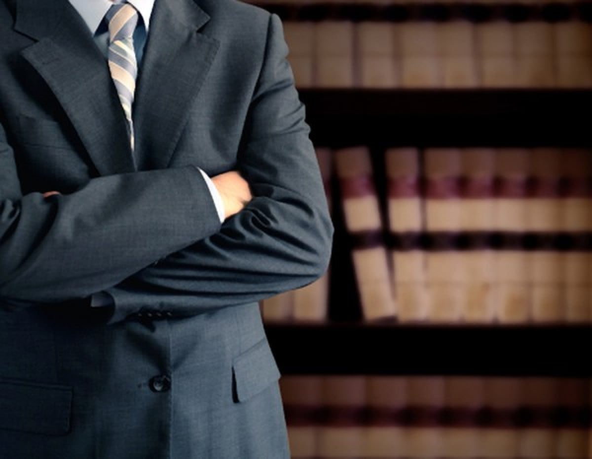 Avvocati: per provare il contratto di patrocinio non serve la procura