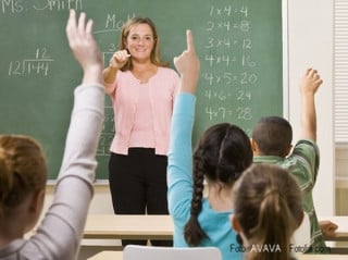 TAR EMILIA - SUPPLENZA SCOLASTICA azzerata: competente il giudice del lavoro