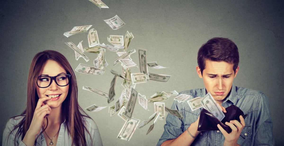 Cassazione: intoccabile l'assegno di mantenimento, anche se è il quadruplo di quello di divorzio
