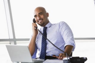 Il numero dell'avvocato non è sull'elenco? La compagnia telefonica paga i danni solo se il legale dimostra il calo del fatturato