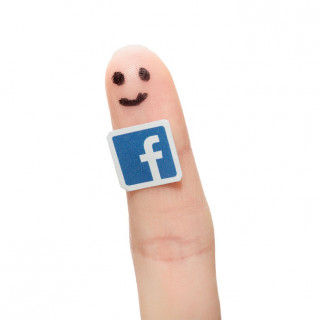 Cassazione: deridere su Facebook non è stalking