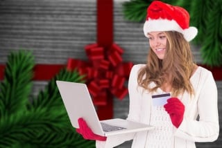 Si possono pubblicare le foto del cenone di Capodanno sui social?