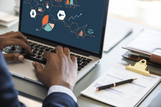 Imprenditori e professionisti: come creare presentazioni AI di successo