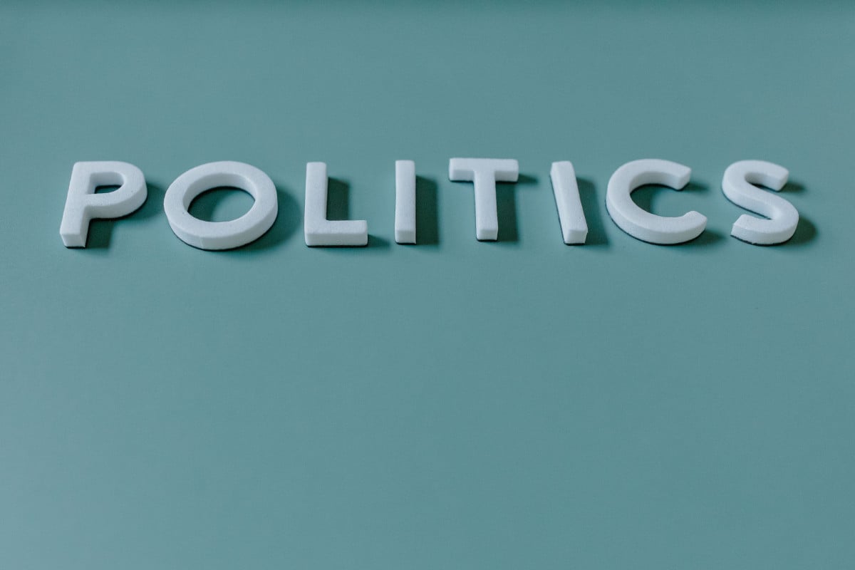 Il limite sottile e inequivocabile della propaganda politica