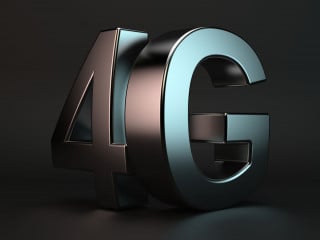 Cellulari: dal 12 giugno 4g di Tre a pagamento per tutti, come disattivarlo