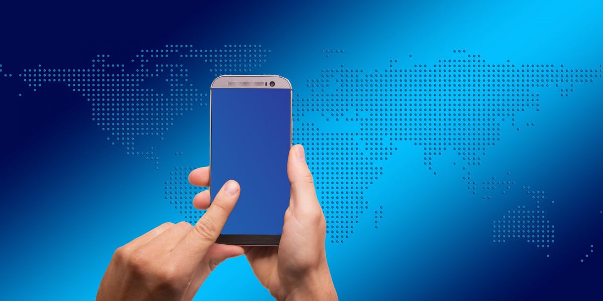 Cassazione: va restituito lo smartphone sequestrato se c'è la copia forense