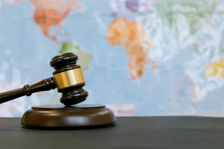 L'adattamento delle fonti internazionali per la giurisprudenza