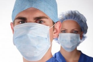 Responsabilità medica: la giurisprudenza sul 'consenso informato'. All'interno anche i link alla guida e alla raccolta di articoli e sentenze