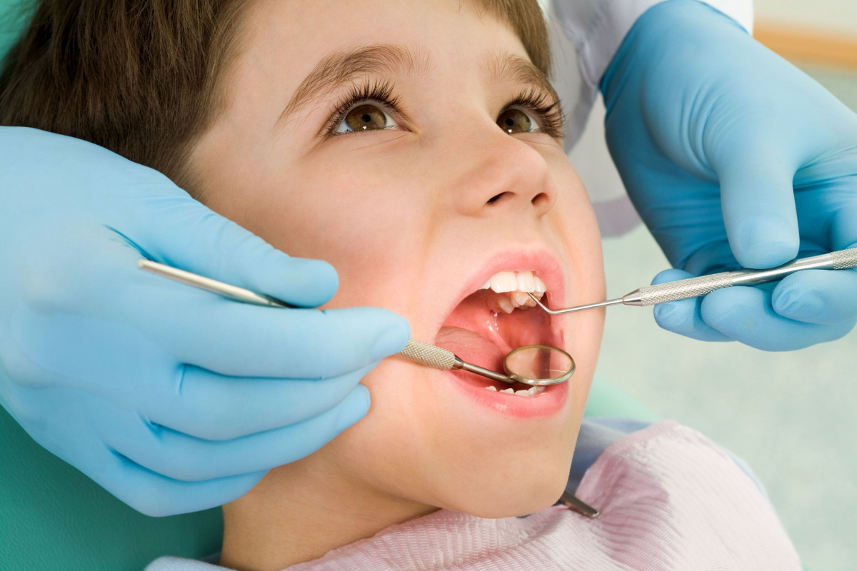 Spese straordinarie: l'ex paga le cure dentistiche ai figli solo se urgenti