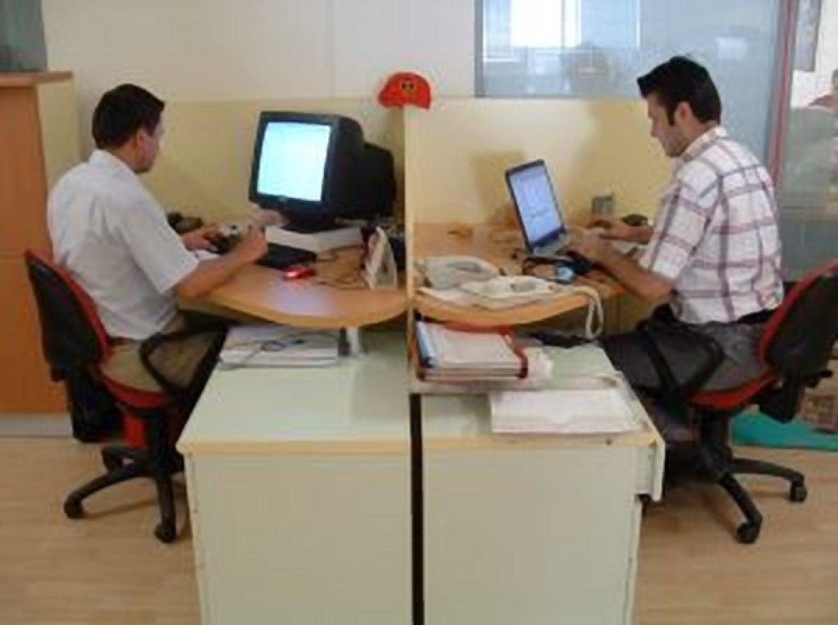 Cassazione: conversione del contratto di lavoro da determinato a indeterminato e corresponsione dell'indennità ex l. 183/2010