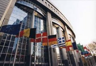 Esportazione denaro contante in Russia: il divieto Ue