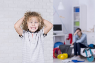 Spetta sempre ai genitori pagare per i figli maleducati
