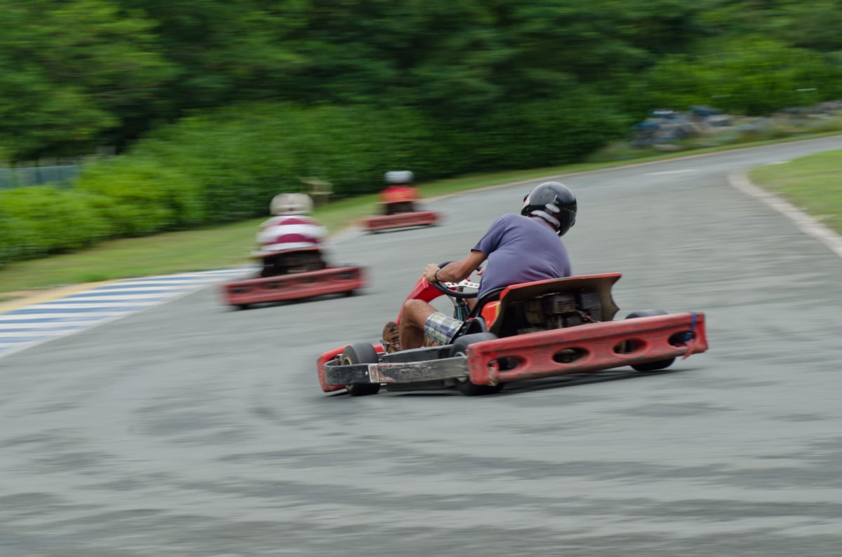Scontro tra go-kart: chi è responsabile dell'infortunio?