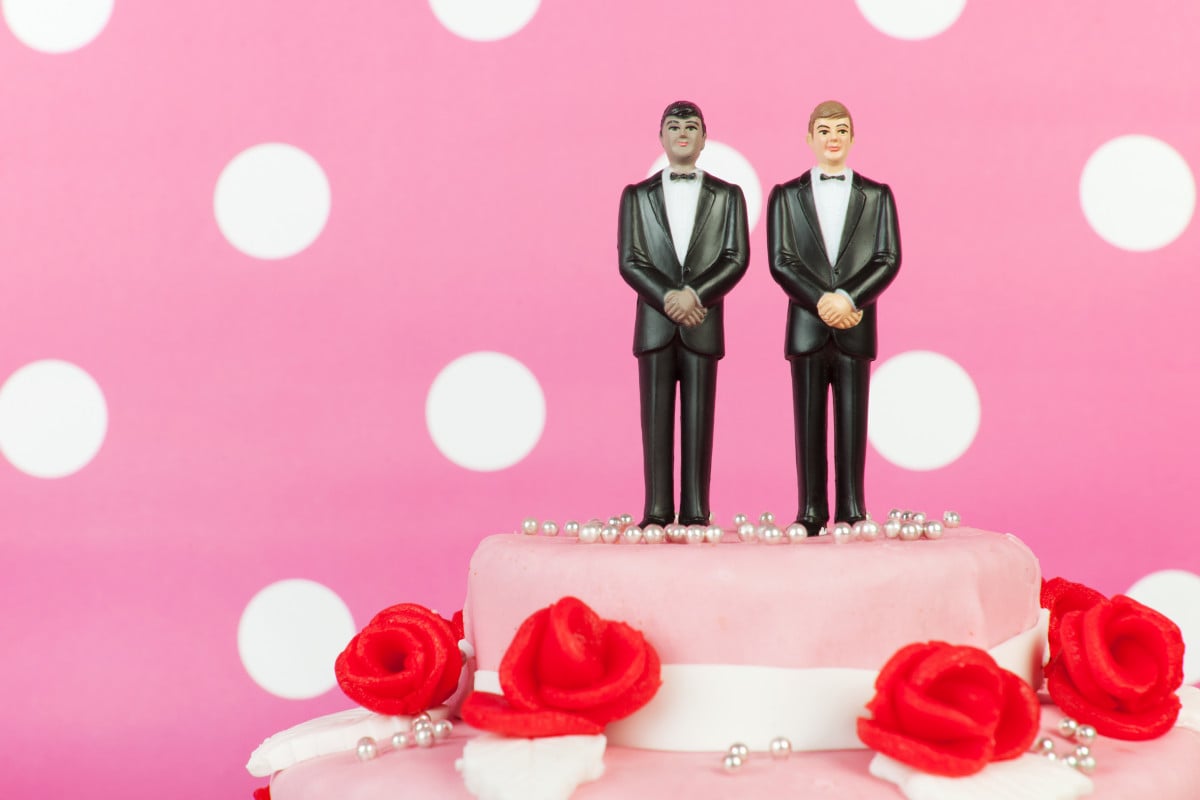 Nozze gay all'estero non trascrivibili. Cassazione: «Ci sono le unioni civili»