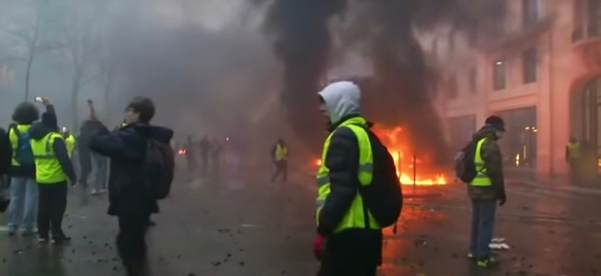 I gilet gialli sbarcano anche in Italia