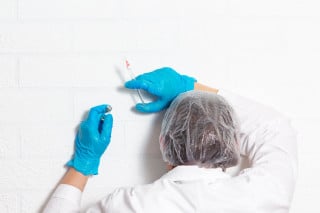 Medici e avvocati contro l'obbligo vaccinale: gli atti depositati alla Consulta