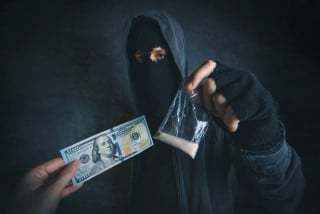 Consulta: sconto di pena per lo spacciatore pentito