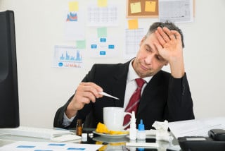 Avvocati: febbre e tosse non bastano a rinviare l'udienza
