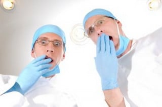 Responsabilità medica: valida l'assicurazione che circoscrive la copertura