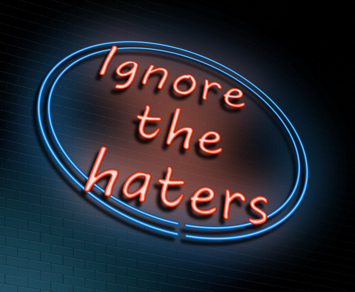Haters: cosa rischiano per legge gli "odiatori" sul web?