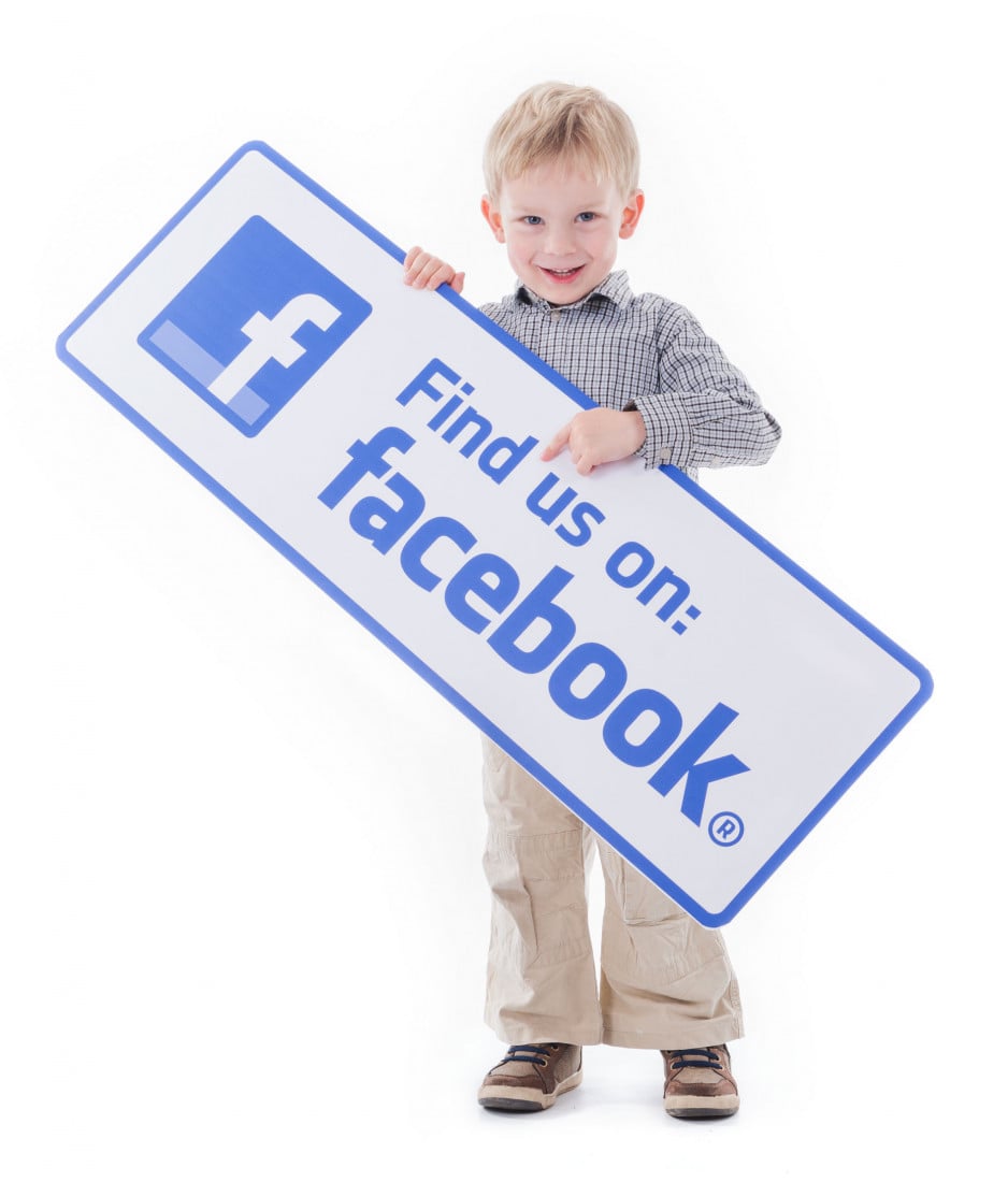 Facebook: fino a 45mila euro di multa per chi pubblica le foto dei bambini