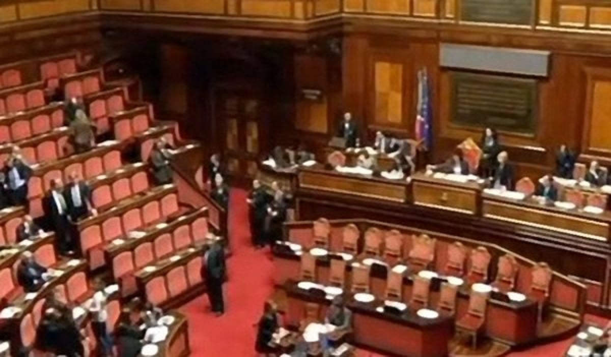 Immunità parlamentare per le opinioni in tv del senatore