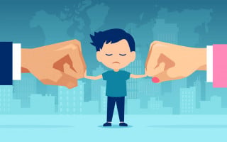 Revisione mantenimento: stesso criterio per i figli naturali e legittimi