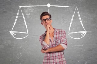 Pratica forense: vale anche il dottorato di ricerca?