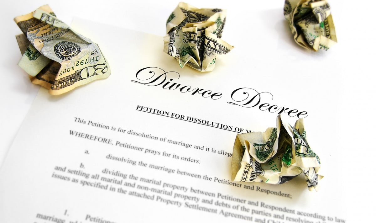 Divorzio: assegno solo a chi guadagna meno di mille euro al mese