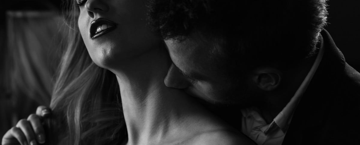 Cassazione: lasciare un succhiotto sul collo è violenza sessuale