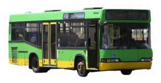 Avvocati: sì alla pubblicità sugli autobus, purchè non sia “equivoca e suggestiva”