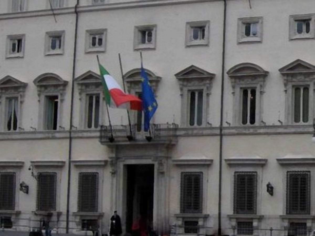 Studenti universitari, il Governo doveva dimettersi una volta bocciato il rendiconto generale dello Stato?