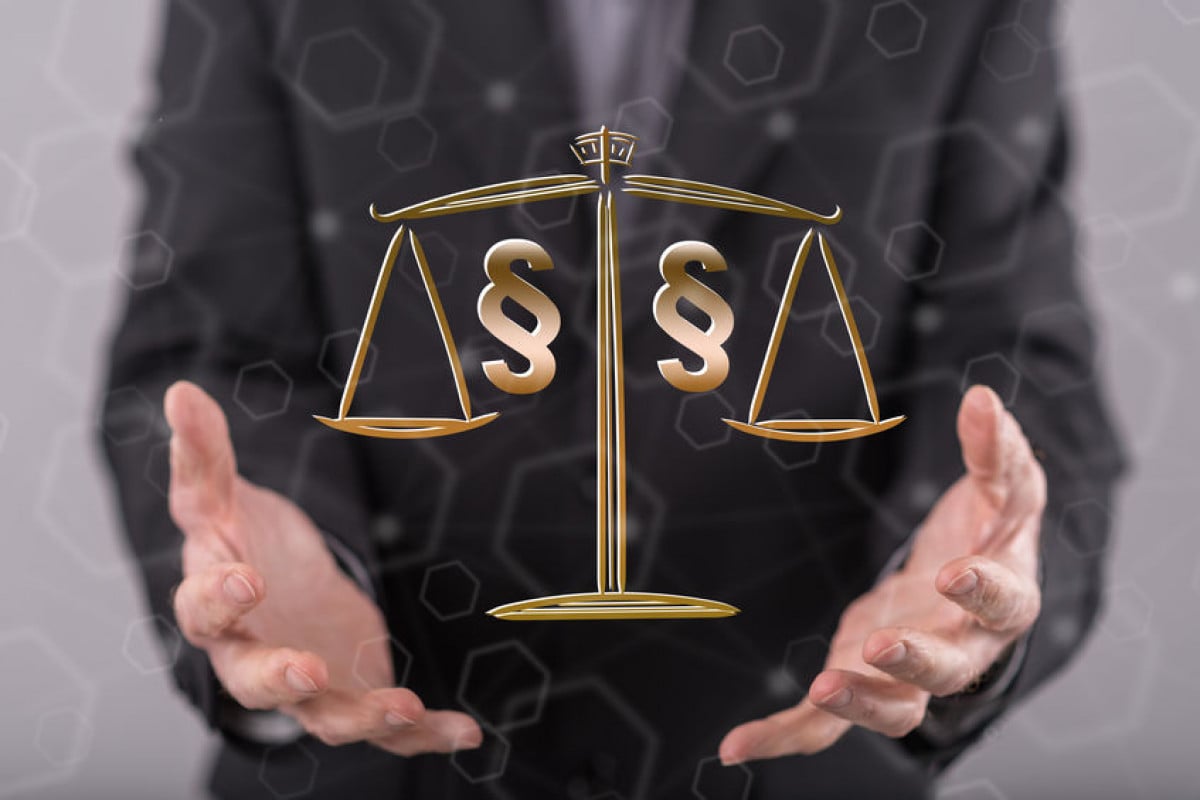 Avvocato sanzionato se non accetta un equo compenso
