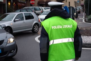 Cartelle di pagamento notificate dai vigili