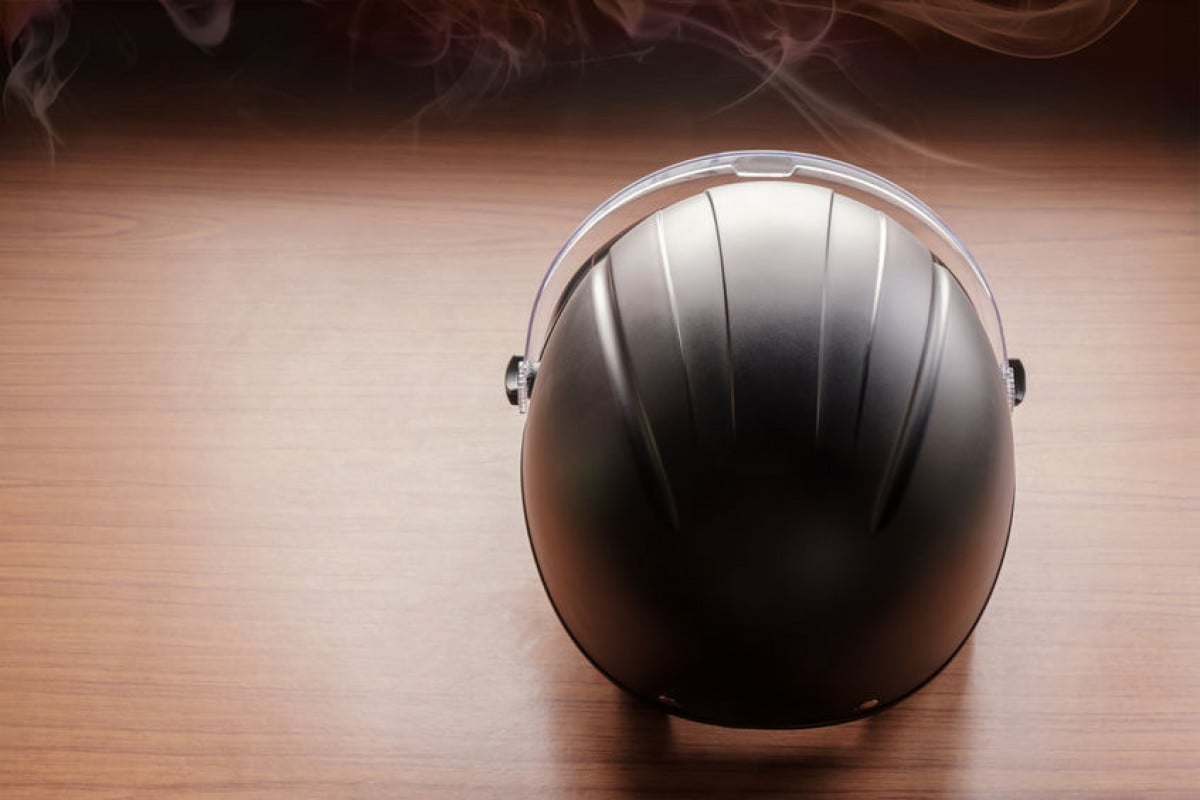 Casco a scodella? Niente risarcimento