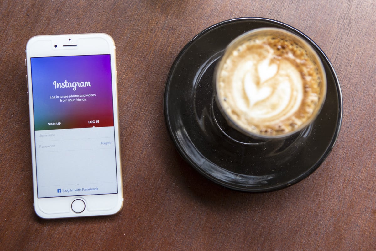 Garante privacy apre fascicolo su Facebook e Instagram