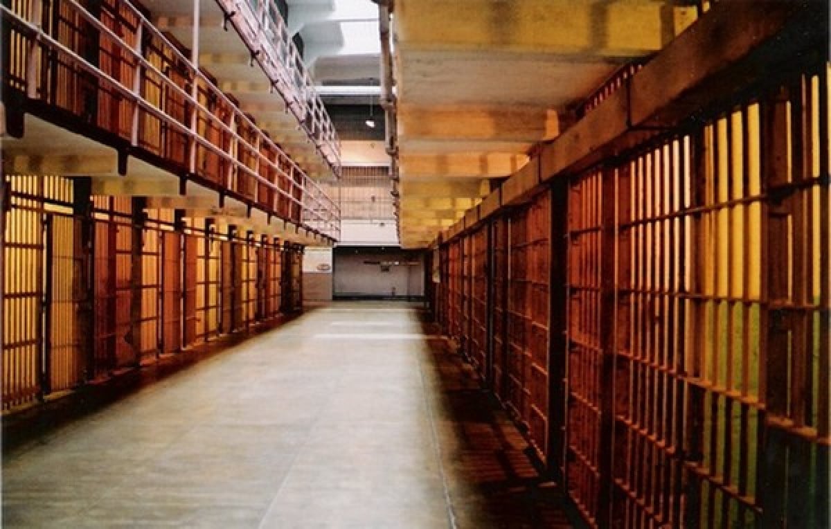 CARCERE - Non dimentichiamoci di Abele