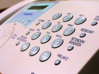 Cassazione: basta un fax per chiedere un rinvio dell'udienza per legittimo impedimento
