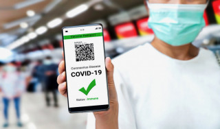 Super green pass: il testo del decreto in vigore da oggi