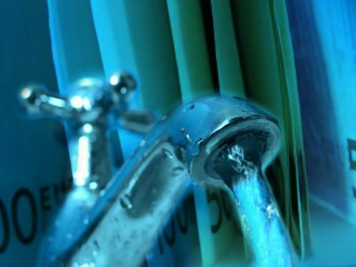 Acqua: ancora rincari sulle bollette, in Toscana i maggiori aumenti.