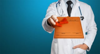 Responsabilità medica: come si risarcisce il mancato consenso